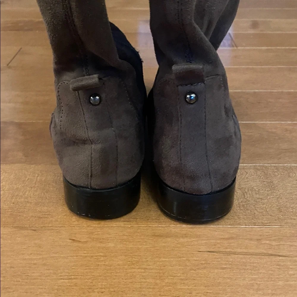 Kenneth Cole Reaction Women's Knee-High Boots Brown Size 7.5